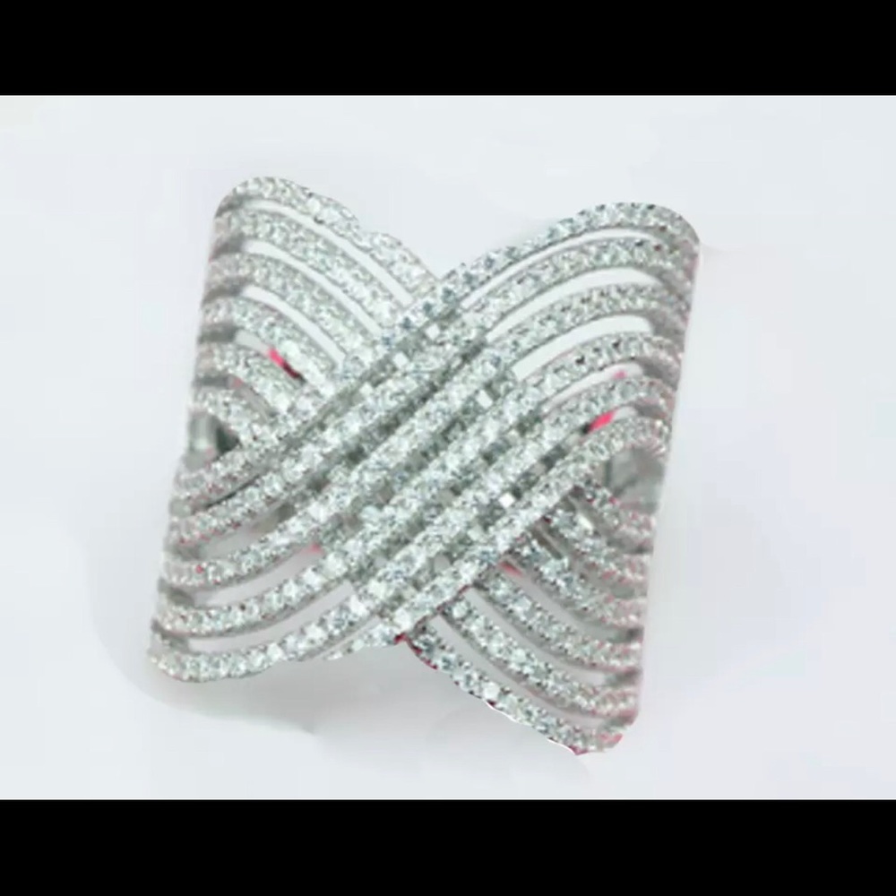 Zirconia crystals ring
